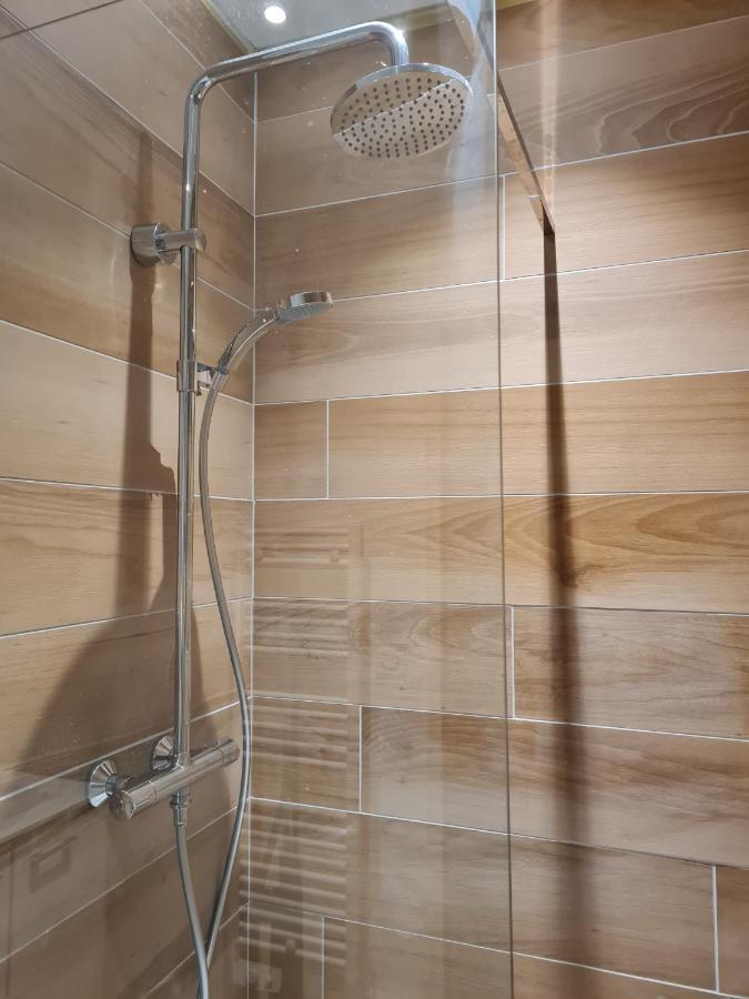 Au Rythme De Concarneau Apartman Kültér fotó
